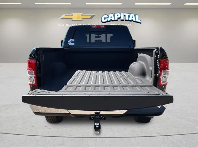 2024 Ram 2500 Tradesman Crew Cab 4x4 64 Box