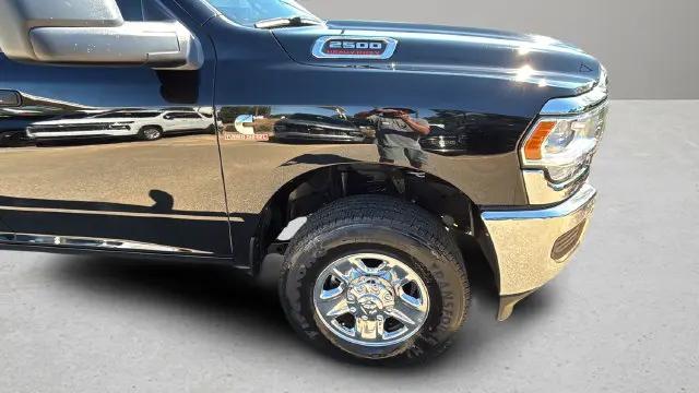 2024 Ram 2500 Tradesman Crew Cab 4x4 64 Box
