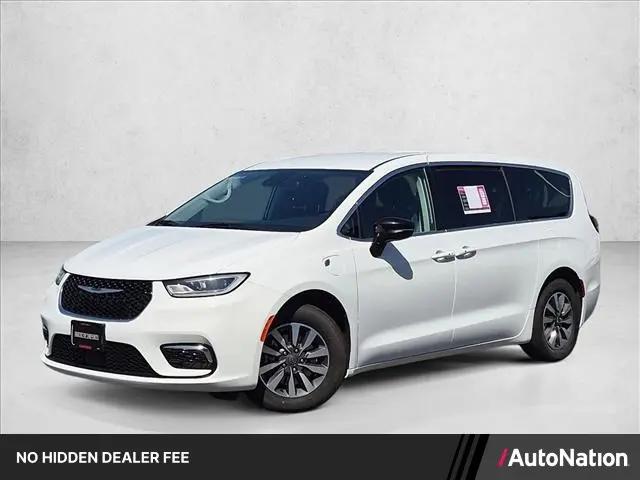2024 Chrysler Pacifica Hybrid Select for sale in Cerritos, CA