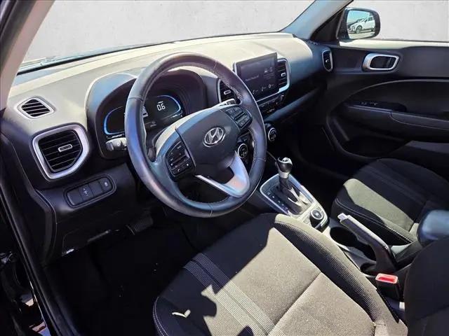 2024 Hyundai Venue SEL