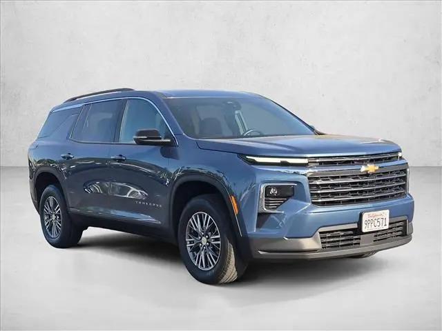 2025 Chevrolet Traverse FWD LT