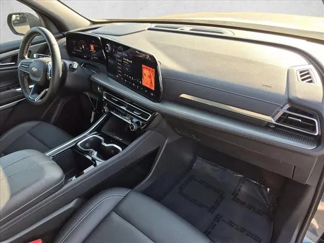 2025 Chevrolet Traverse FWD LT