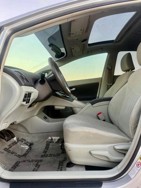 2010 Toyota Prius I