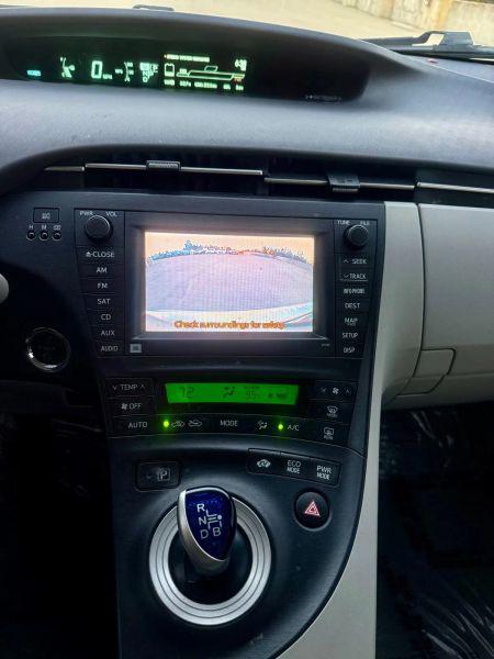 2010 Toyota Prius I