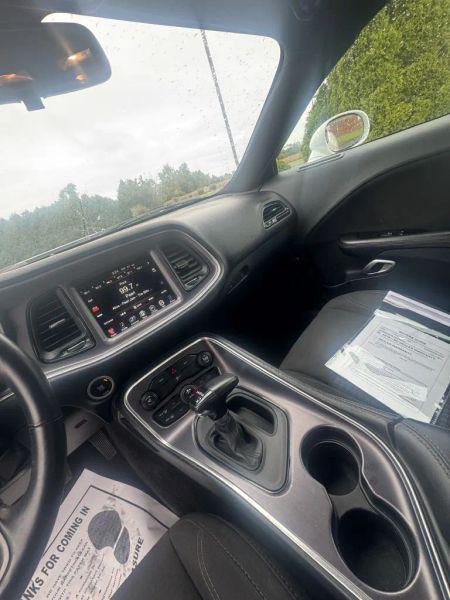 2016 Dodge Challenger SXT