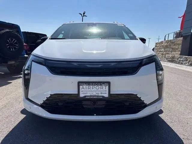 2027 Chrysler Pacifica Limited