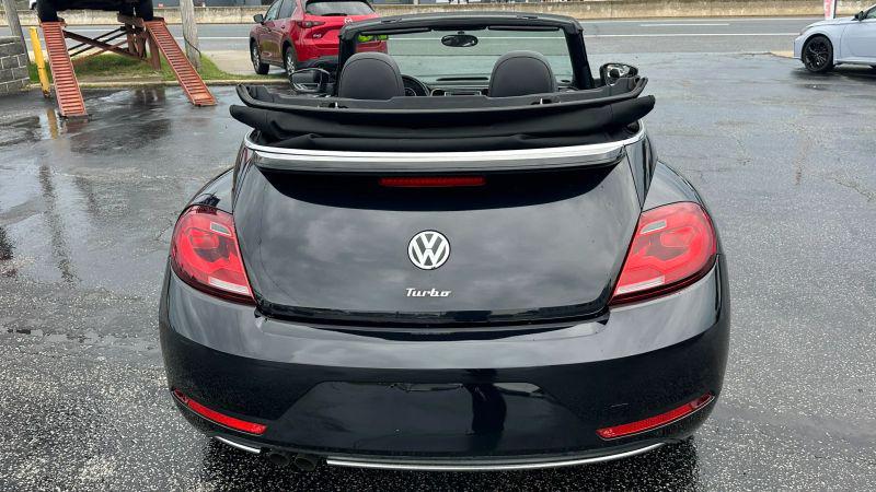 2018 Volkswagen Beetle 2.0T S