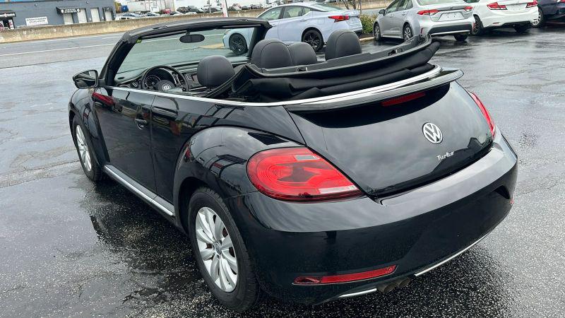 2018 Volkswagen Beetle 2.0T S