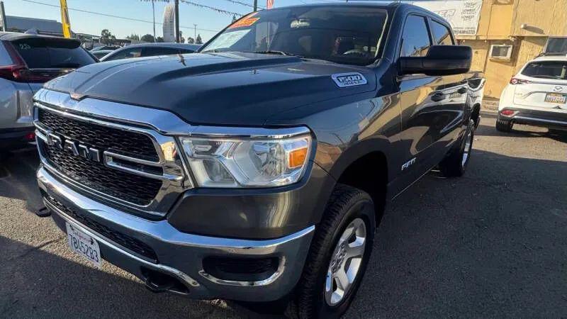 2019 Ram 1500 Tradesman Crew Cab 4x4 57 Box