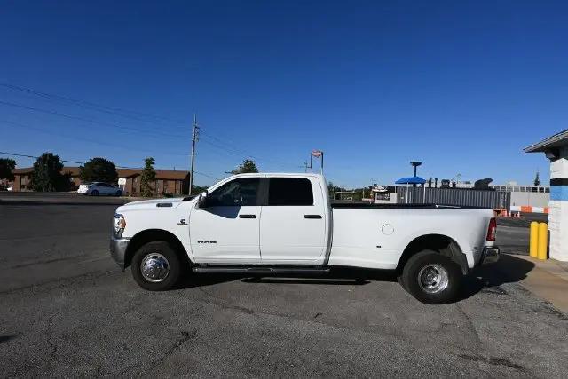 2024 Ram 3500 Big Horn Crew Cab 4x4 8 Box