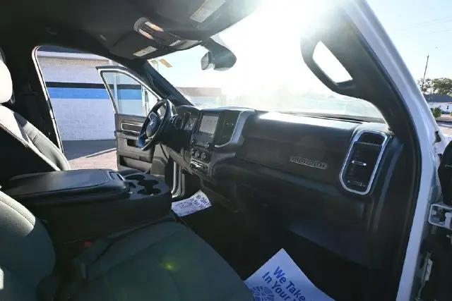 2024 Ram 3500 Big Horn Crew Cab 4x4 8 Box