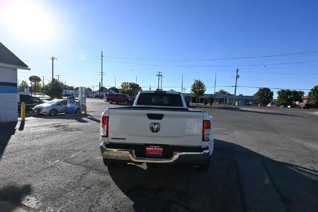 2024 Ram 3500 Big Horn Crew Cab 4x4 8 Box