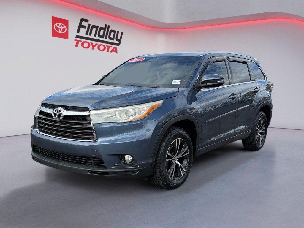 2016 Toyota Highlander