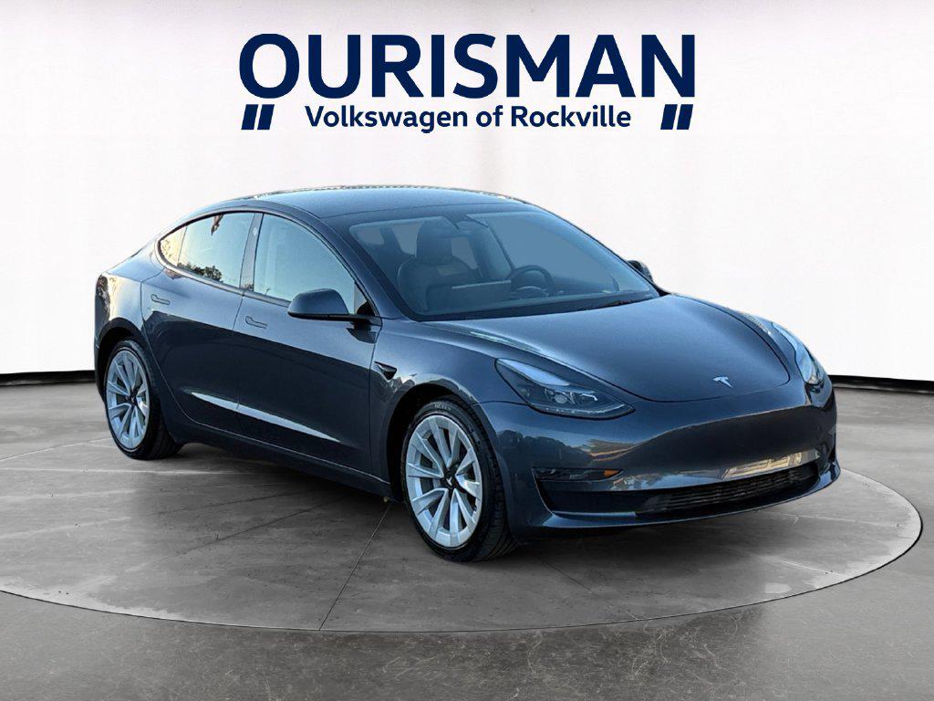 /2023 Tesla Model-3