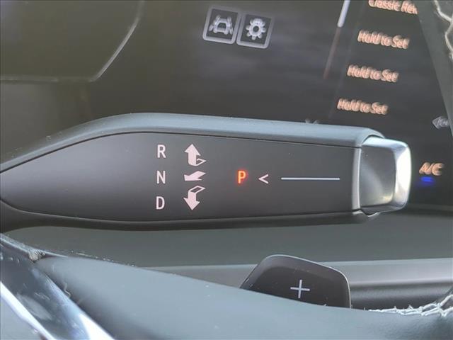 Used 2024 Chevrolet Traverse FWD LT Front Wheel Drive Sport Utility