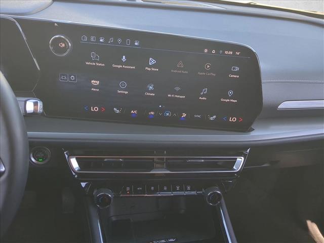 Used 2024 Chevrolet Traverse FWD LT Front Wheel Drive Sport Utility