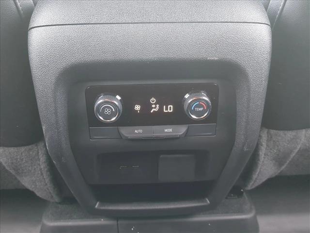 Used 2024 Chevrolet Traverse FWD LT Front Wheel Drive Sport Utility