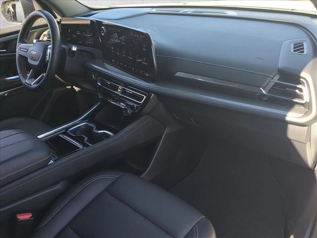 Used 2024 Chevrolet Traverse FWD LT Front Wheel Drive Sport Utility