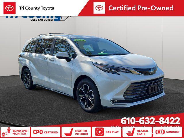 2026 Toyota Sienna Platinum 2026 Toyota Sienna Platinum