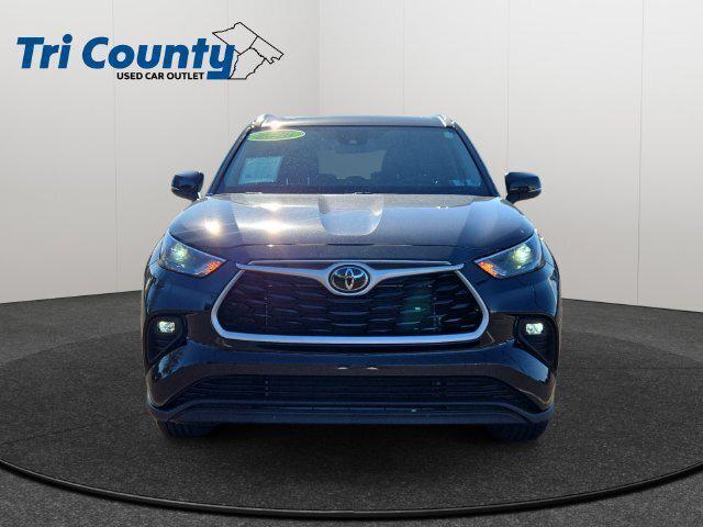 2026 Toyota Highlander XLE 2026 Toyota Highlander XLE