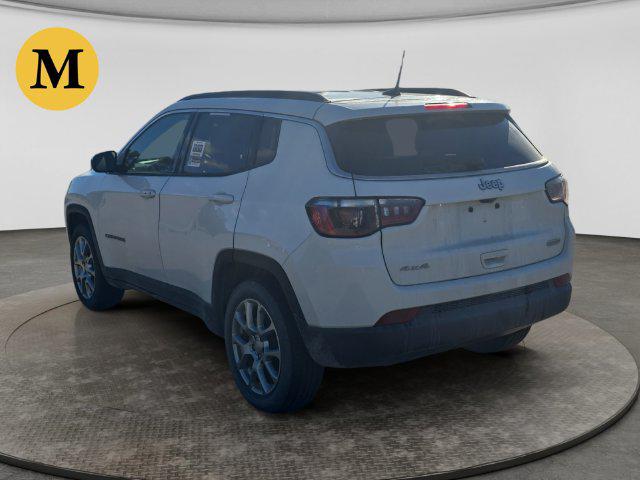 2024 Jeep Compass Latitude Lux FWD