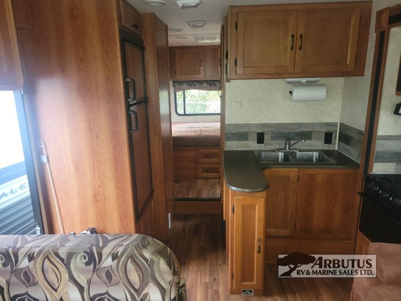2011 COACHMEN FREELANDER CHASSIS