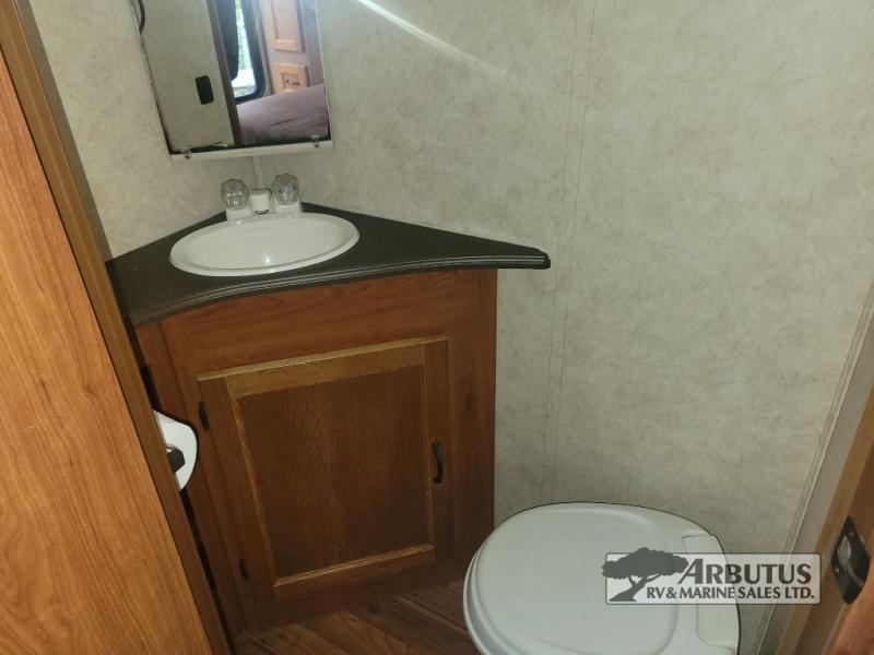 2011 COACHMEN FREELANDER CHASSIS