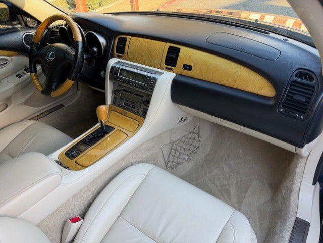 2004 Lexus SC 430 430