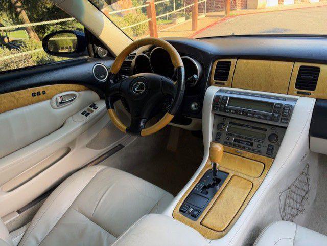 2004 Lexus SC 430 430