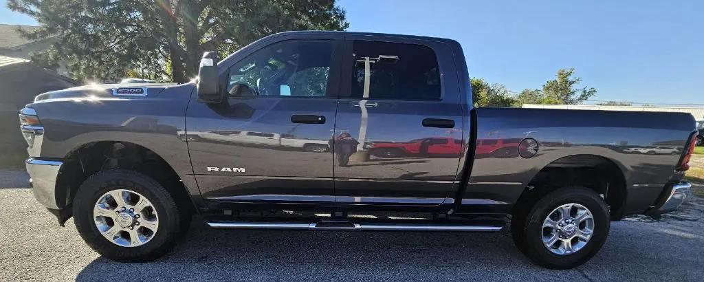 2026 Ram 2500 Big Horn Crew Cab 4x4 64 Box for sale in Plattsmouth, NE