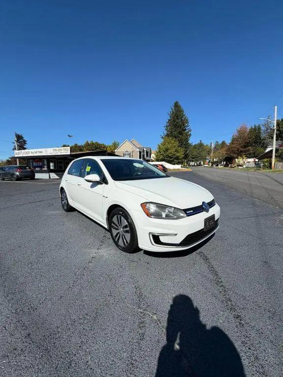 2016 Volkswagen e-Golf SE for sale in Holliston, MA