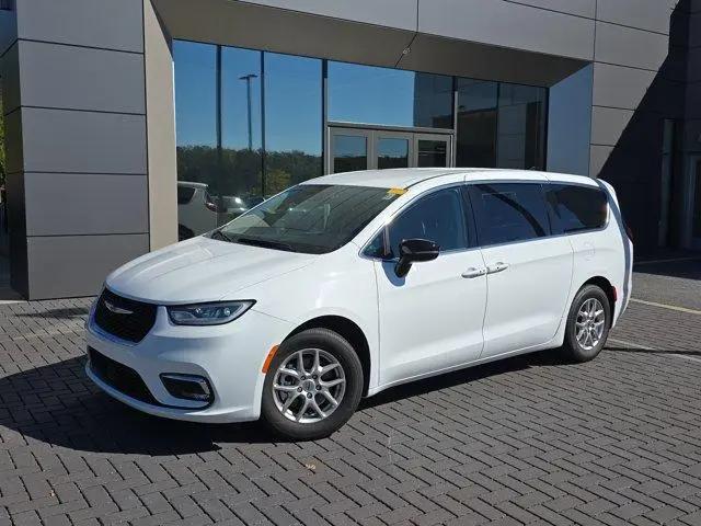 2024 Chrysler Pacifica Touring L for sale in Arden, NC
