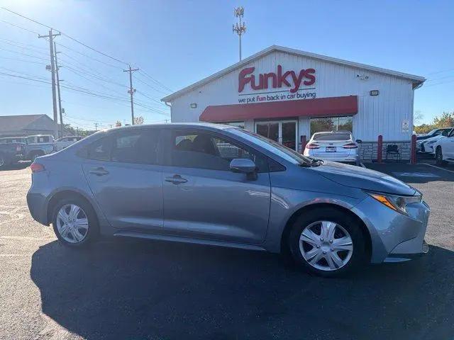 2020 Toyota Corolla LE for sale near Grove City, OH