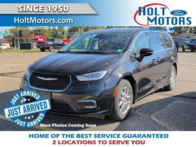 2024 Chrysler Pacifica Touring L for sale in Cokato, MN