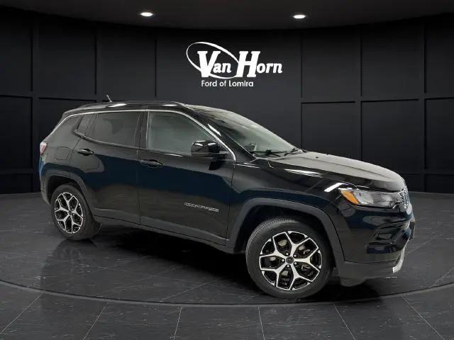 2025 Jeep Compass Limited 4x4 for sale in Lomira, WI