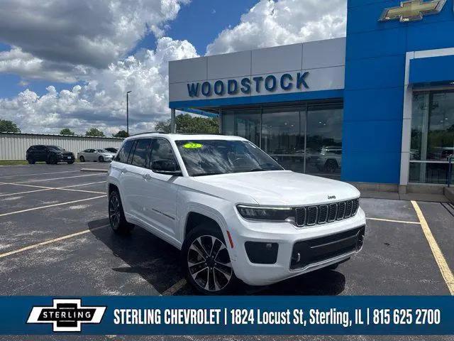 2022 Jeep Grand Cherokee Overland 4x4 for sale in Sterling, IL