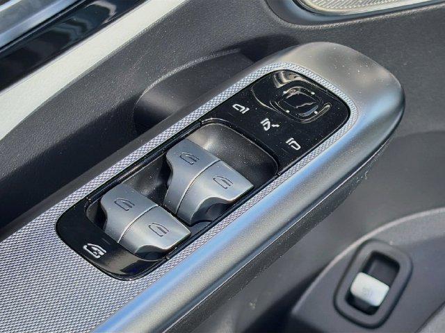 2027 Mercedes-Benz GLC GLC 300