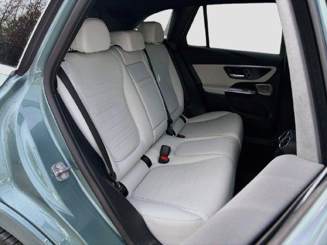 2027 Mercedes-Benz GLC GLC 300