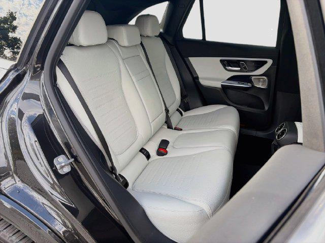 2027 Mercedes-Benz GLC GLC 300