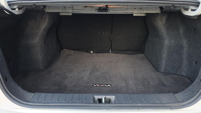 2024 Nissan Versa 1.6 SV