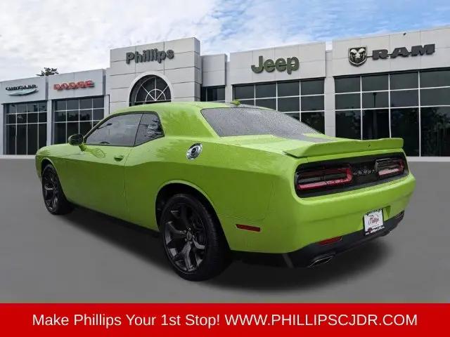 2019 Dodge Challenger SXT