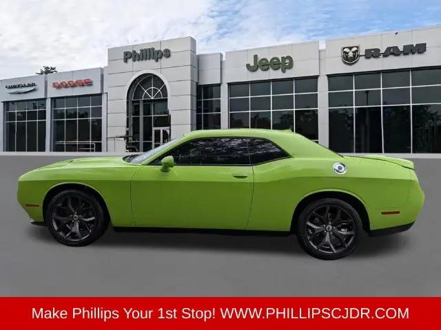 2019 Dodge Challenger SXT
