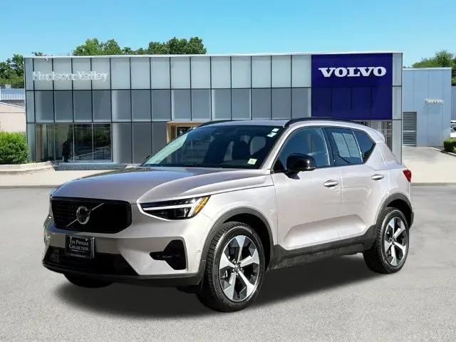 2026 Volvo XC40 Plus, B5 AWD Gas mild hybrid, Dark for sale in Wappingers Falls, NY