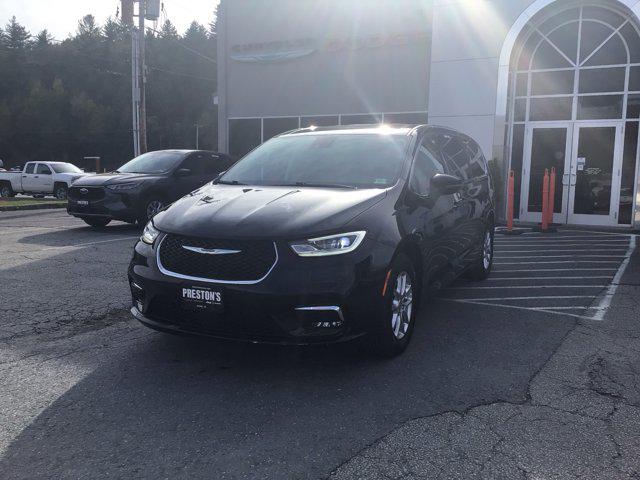 2024 Chrysler Pacifica Touring L for sale in Barre, VT