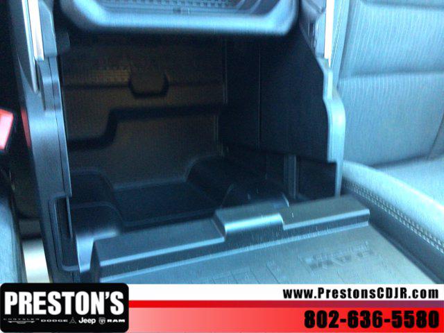 2024 Ram 1500 Big Horn Quad Cab 4x4 64 Box