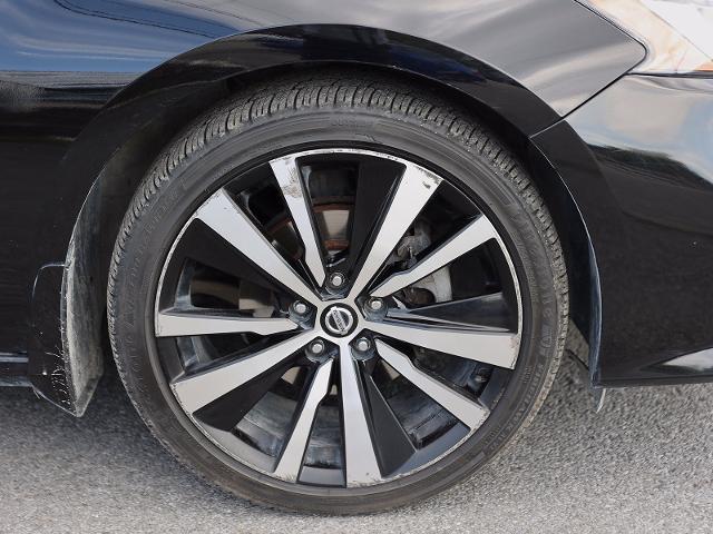 2020 Nissan Altima SR FWD