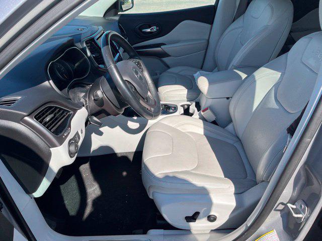 2019 Jeep Cherokee Limited FWD