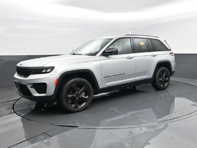 2023 Jeep Grand Cherokee Altitude X 4x4 for sale in Grafton, WV