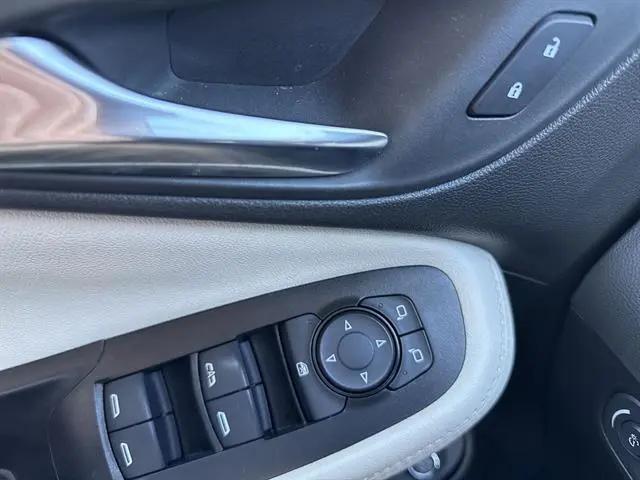 2022 Buick Encore GX FWD Select