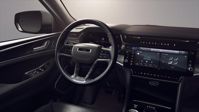 2026 Jeep Grand Cherokee photo 9 of 9